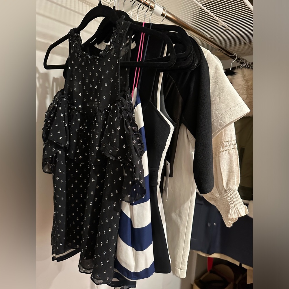 Bundle Lot of 11 spring summer tanks tops from Vince, Theory, ALC, Spell (small)